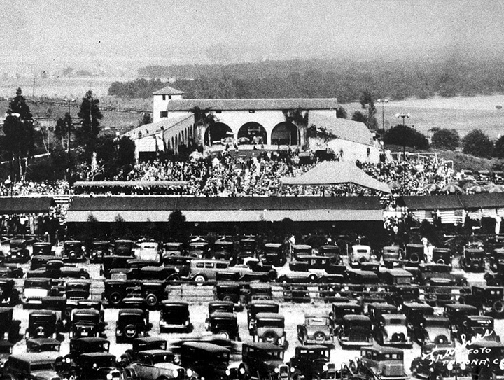 Historical photograph of the 1939 ceremony when W.K. Kellogg deeded his Pomona estate and stables to the State of California