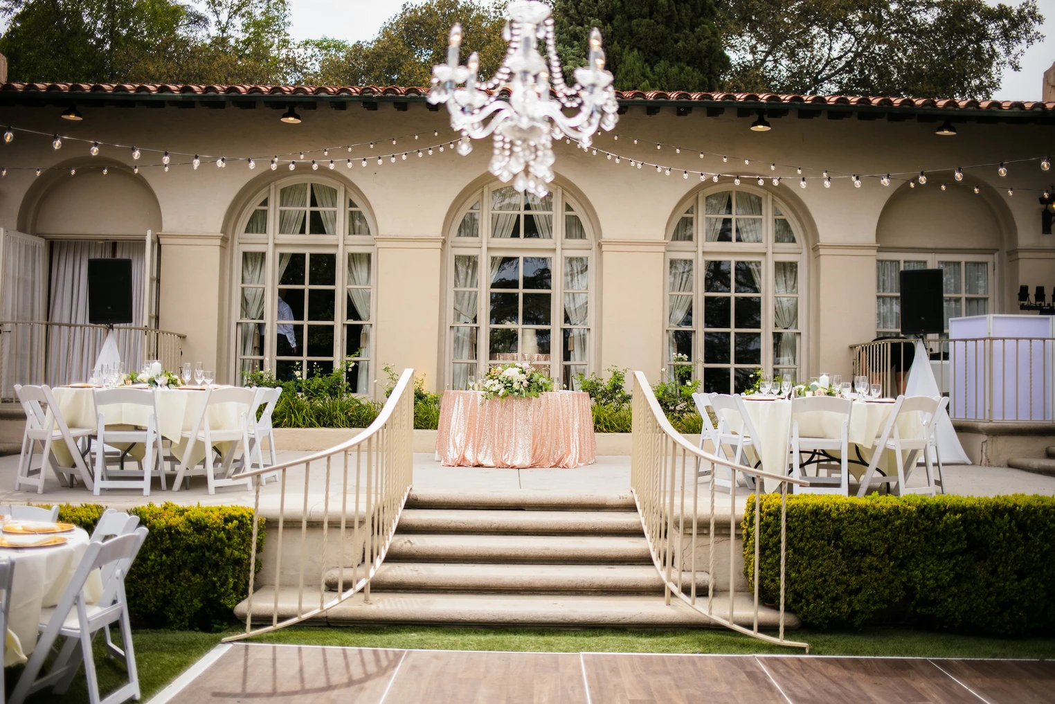 Outdoor wedding reception set up at Kellogg House